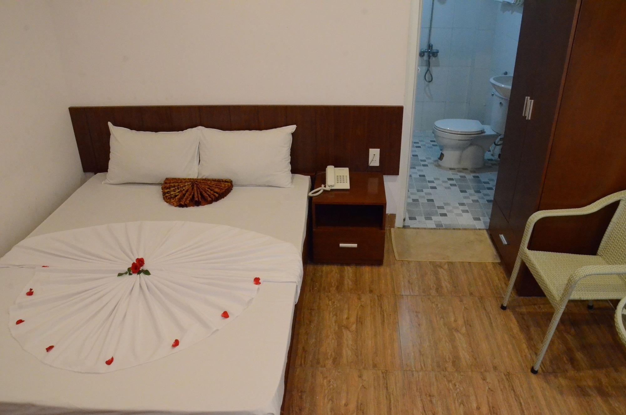 Ha Thanh Hotel Nha Trang Luaran gambar